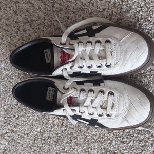 Vintage Onitsuka Tiger Sneakers